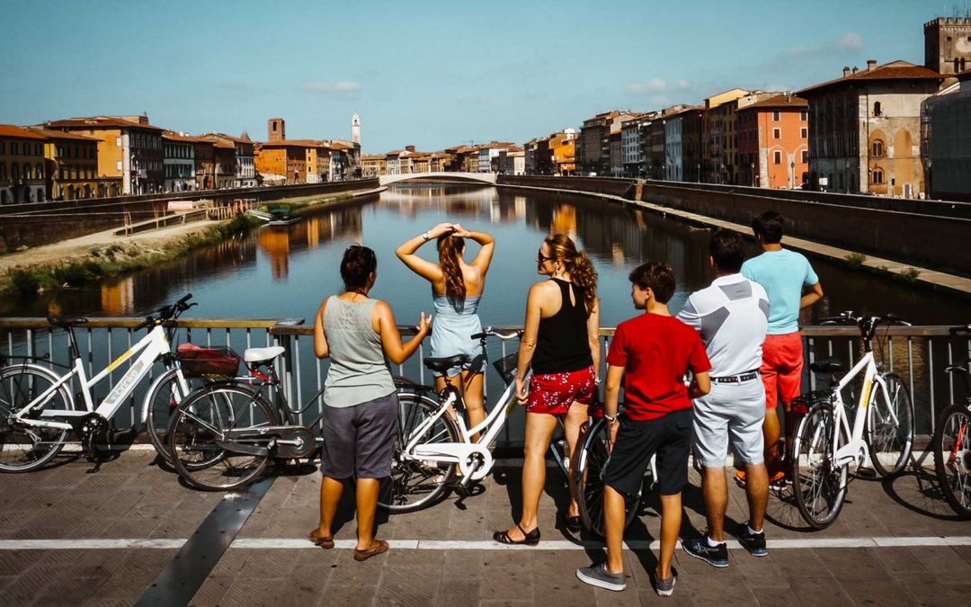 Beyond the Tower: Audio-guided Bike Tour between Pisa and Piazza dei Miracoli